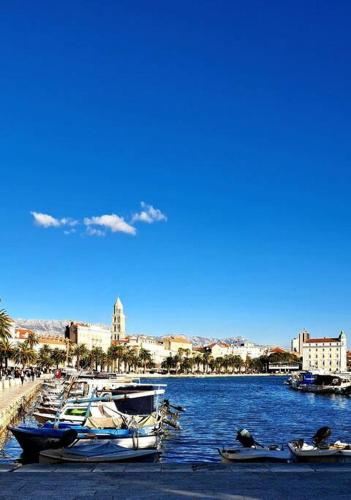 Ora, home on the sea.