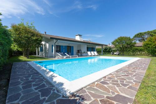 Albarella Villa