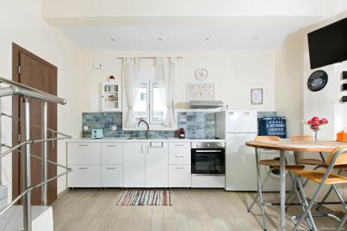Mary's Maisonette