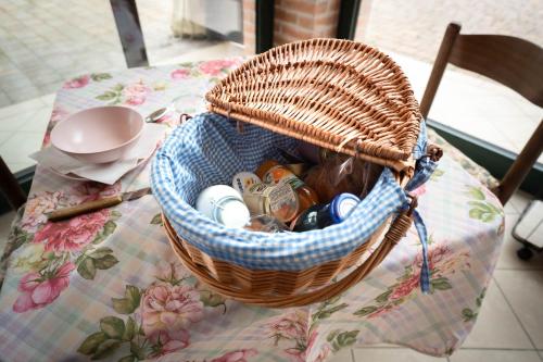 a basket sitting on top of a table at Il Bosco Incantato in Borgo San Dalmazzo