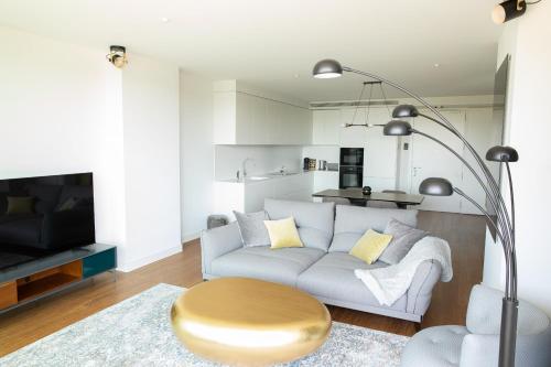 ELEGANT 1 BEDROOM APARTMENT IN DIAGONAL MAR