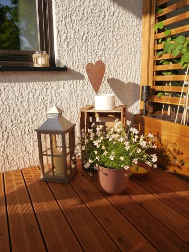 Balkón nebo terasa v ubytování Ferienwohnung Waldschloss