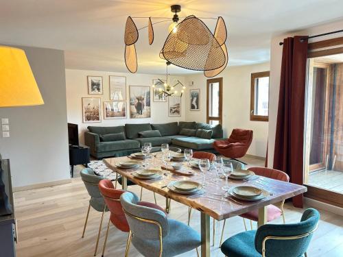 Appartement 4 Chambres au Coeur des Gets - Haut Standing, Parking, Wifi, Balcon, Proche Commerces - FR-1-623-319