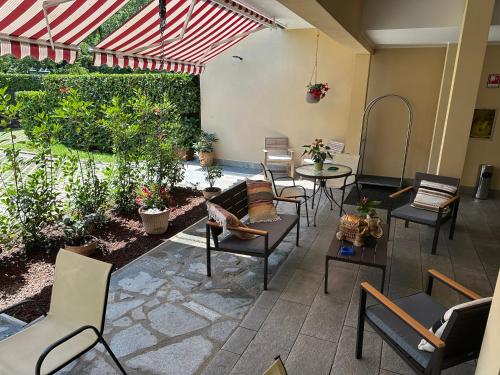 Κήπος έξω από το Hotel Malpensa INN Aereoporto