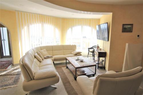 Maryvilla 0129