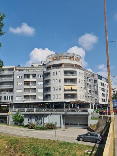 Bygningen som lejligheden ligger i