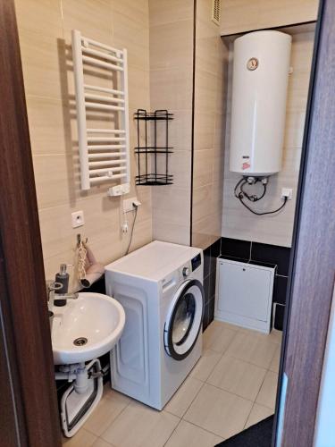 Ένα μπάνιο στο Apartament Spokojna 12