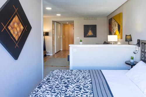 Posteľ alebo postele v izbe v ubytovaní Nogalera Soul, City Center Apartment BY NAMASTE ELITE