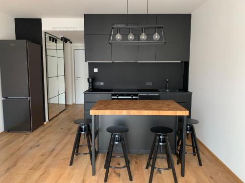 Central Karlin Apartments