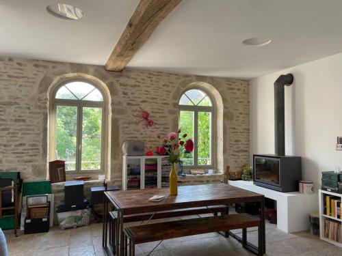 Gallery image of Ecole des hautes cotes in Fussey