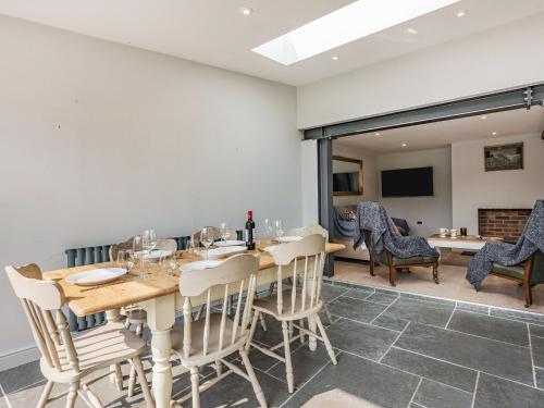 Purrock Cottage – Photos 5