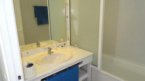Bathroom sa Bluewave