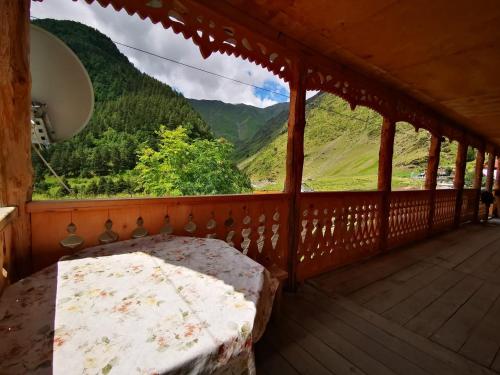 Fotografie z fotogalerie ubytování Guesthouse Everest v destinaci Chesho