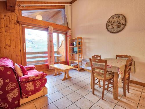 Appartement Flumet, 2 pièces, 4 personnes - FR-1-505-12