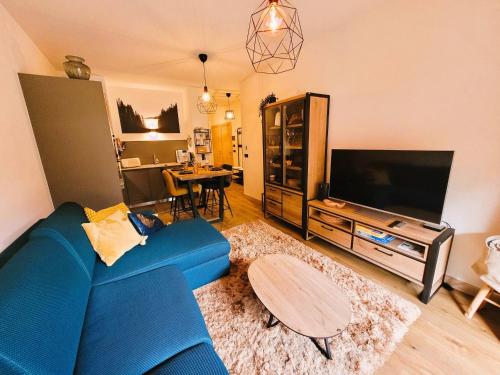 Appartement neuf au centre des Gets avec balcon, sauna, parking et proximité pistes - FR-1-598-138