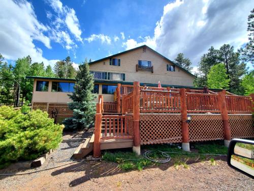 Gallery image of Edelweiss Resort Greer in Greer