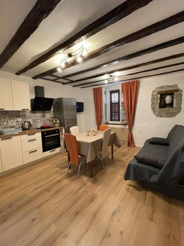 Apartments Mora Cantada