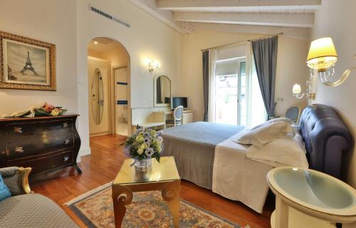 Hotel Globus, Sure Hotel Collection by Best Western