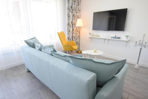 Apartments with parking space Podstrana, Split - 21505