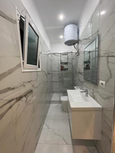 Guesthouse BellaVistaにあるバスルーム