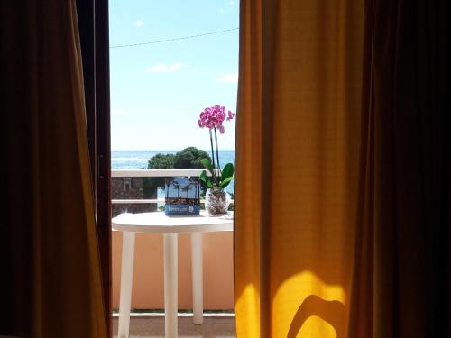Hotel Tramontanaにあるバルコニーまたはテラス