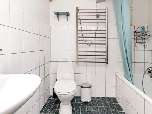Ένα μπάνιο στο 12 person holiday home in Thisted-By Traum