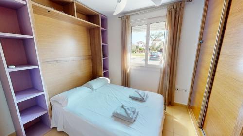 Ένα ή περισσότερα κρεβάτια σε δωμάτιο στο Casa Armstrong - A Murcia Holiday Rentals Property