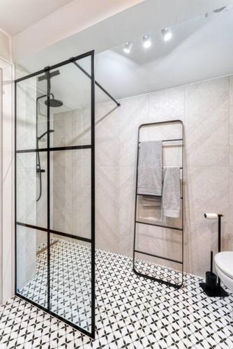 Un baño de Letni dom nad jeziorem Kaszuby Trójmiasto