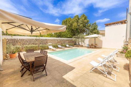 Luxury Courtyard – Photos 3