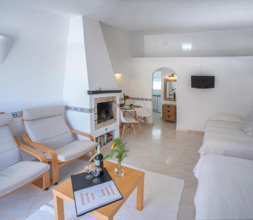 Charming Studio with Pool in Praia da Luz