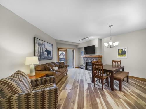 Ruang duduk di Pp310 Passage Point Condo