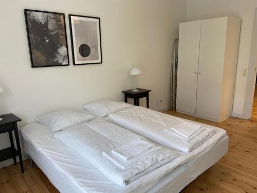 Un ou plusieurs lits dans un hébergement de l'établissement Vesterbro Apartments 8