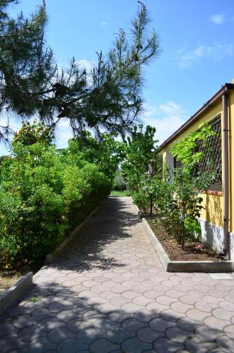 Ein Garten an der Unterkunft Residence Rendez Vous