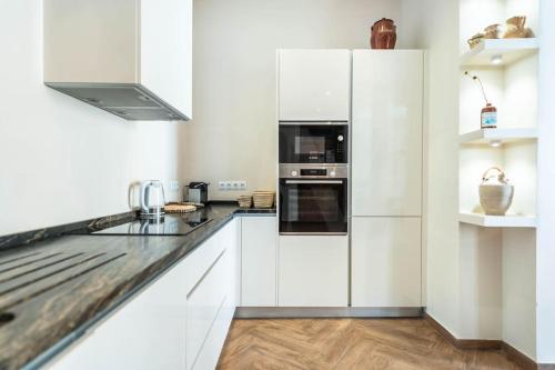 Modern & spacious apartment - Historic Center by REMS
