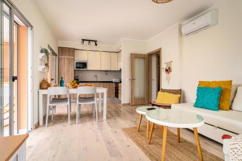 Bright New Apartment with Pool in Portimão - 5 Min Walk to the Beach by Lisbeyond