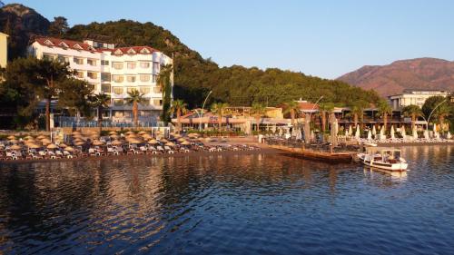 Galería fotográfica de MARBAS SELECT BEACH , Adult Only 14 Plus en Marmaris