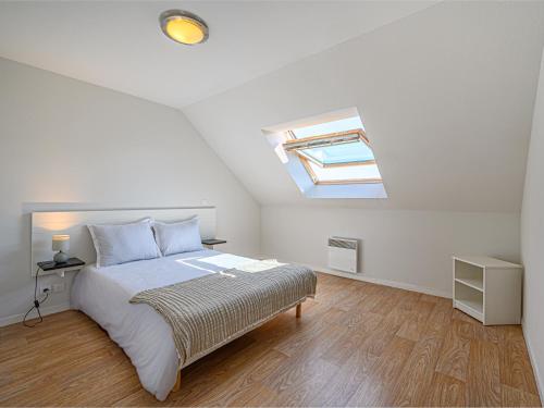 Postel nebo postele na pokoji v ubytování Vacancéole - Ker Goh Lenn - Vannes / Morbihan