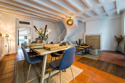 Gambar di galeri bagi MELLOW KEYWEEK Biarritz town house di Biarritz