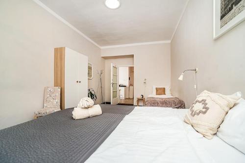 Apartment in Zizkov -203-