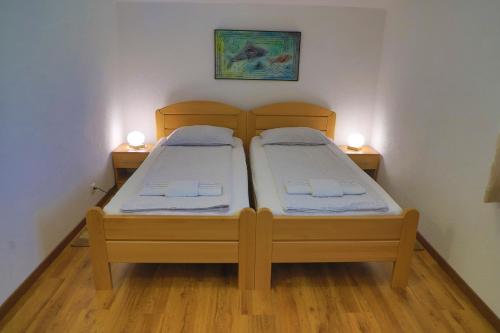 Cama o camas de una habitación en Apartments Oeneus