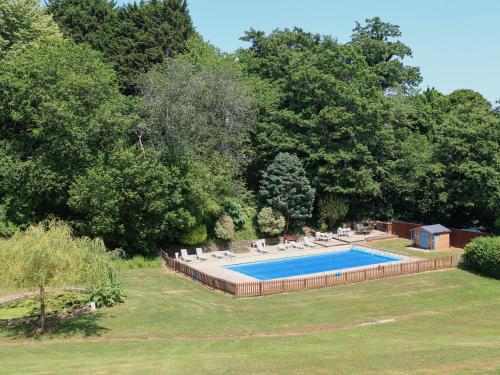 14 Sheplegh Court – Photos 3