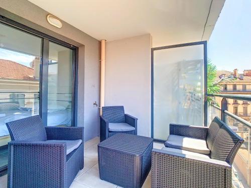 Posezení v ubytování 2p Cannes centre-ville Terrasse