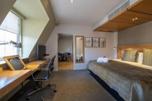 Apex Temple Court Hotel Image