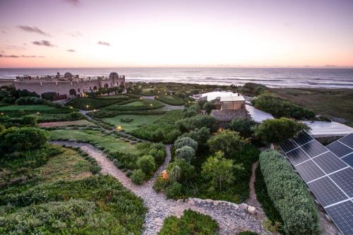 Gallery image of Dar Danse, the Bubble on the Beach in Zaouia Akermoud