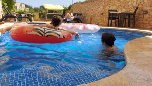 Bazén v ubytování HAPPY & HEALTHY GOZO, self-check-in guest house nebo v jeho okolí