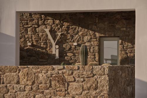 Gallery image of Yi Hotel Mykonos in Elia Beach