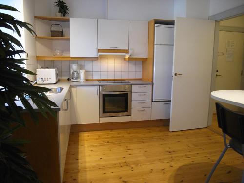 Kuchyň nebo kuchyňský kout v ubytování Vesterbro Apartments 70