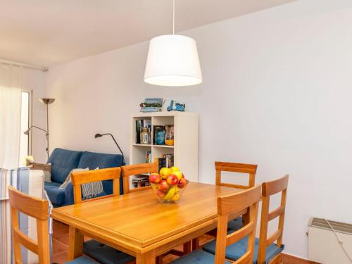Posedenie v ubytovaní Apartment GreenMar B Down-bajo acceso piscina-Pool by Interhome