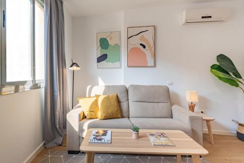 Posezení v ubytování Feelathome Merced Apartments