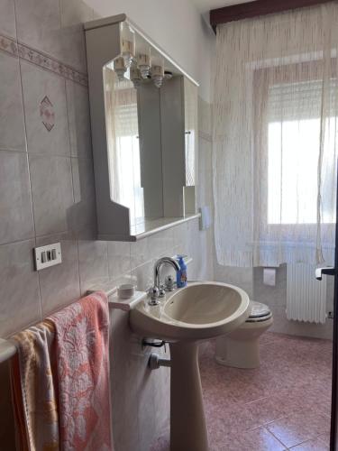 Kúpeľňa v ubytovaní Casa vacanze Giulianova Lido